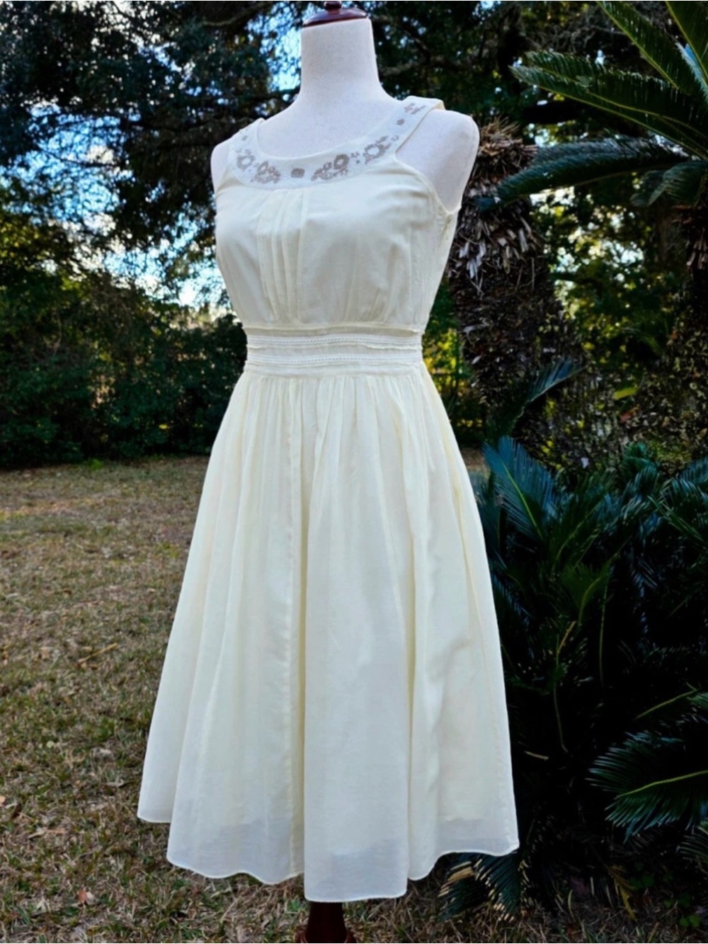 Banana Republic Cream Embroidered Yoke Sleeveless Midi Dress
